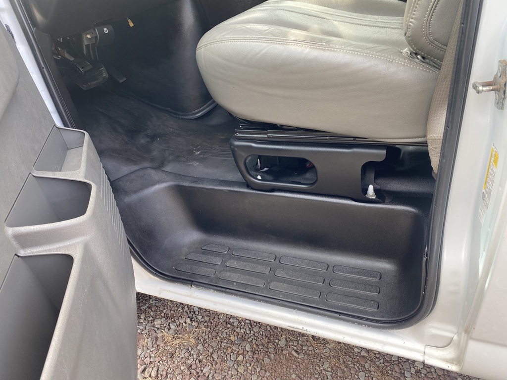 2020 Chevrolet Express Cargo Work Van - Photo 9