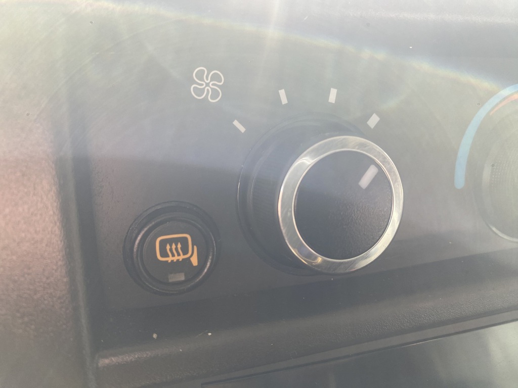 2020 Chevrolet Express Cargo Work Van - Photo 23