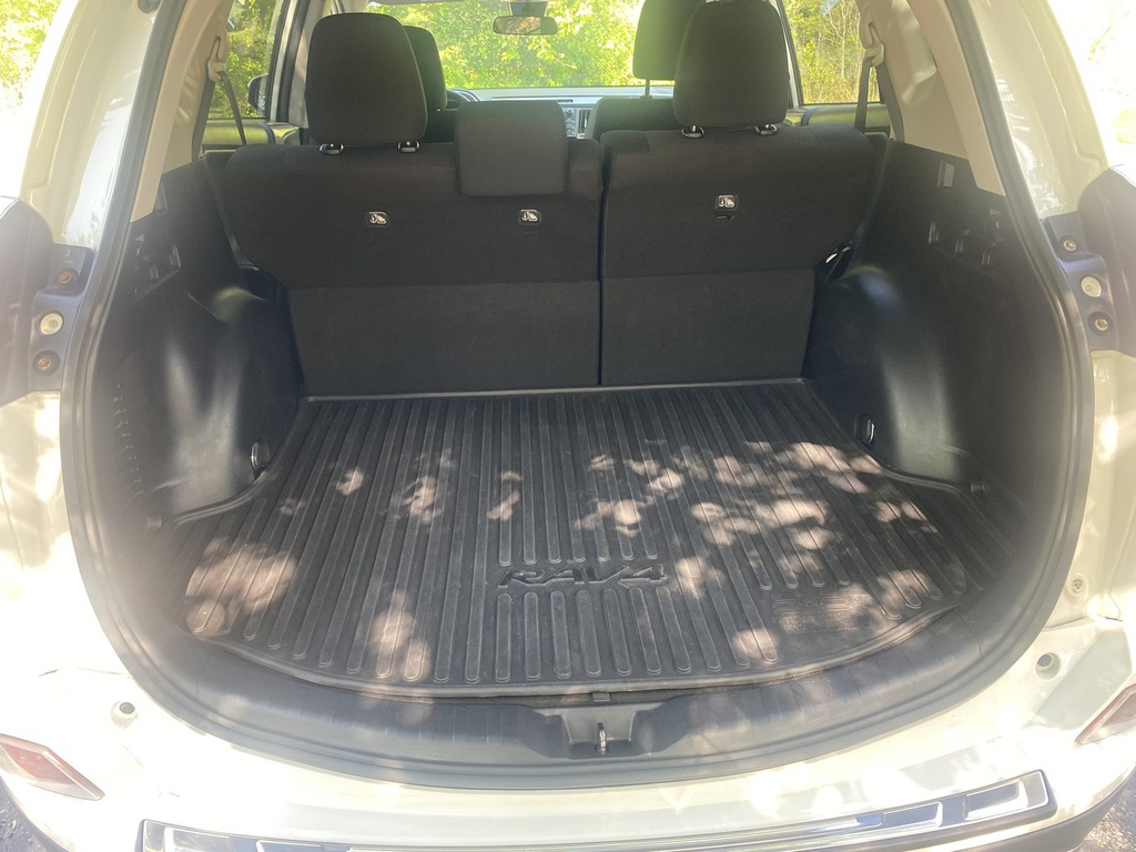 2018 Toyota RAV4 XLE - Photo 42