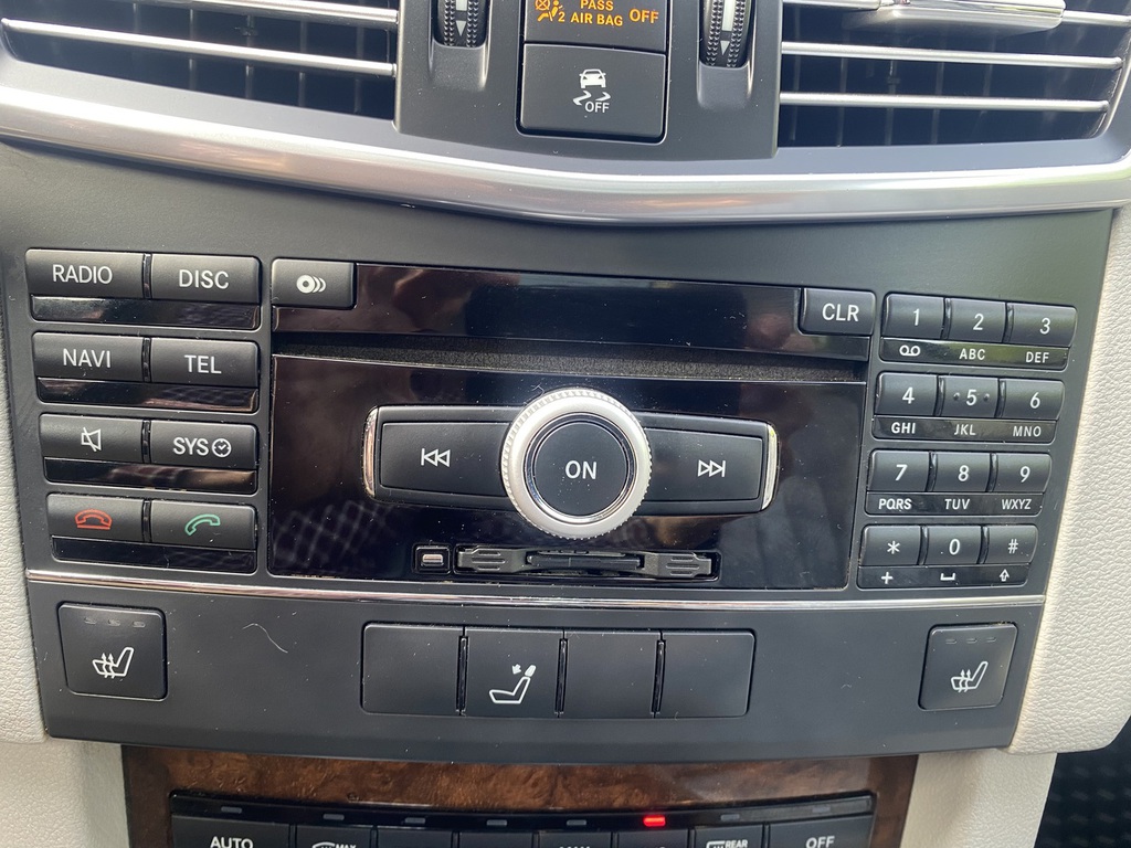 2011 Mercedes-Benz E-Class E350 - Photo 33