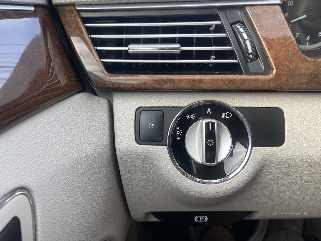 2011 Mercedes-Benz E-Class E350 - Photo 36